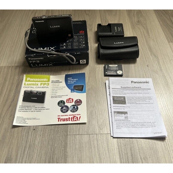 Panasonic LUMIX DMC-FP3 14.1MP Digital Camera - Black - Tested-Bundle/Read